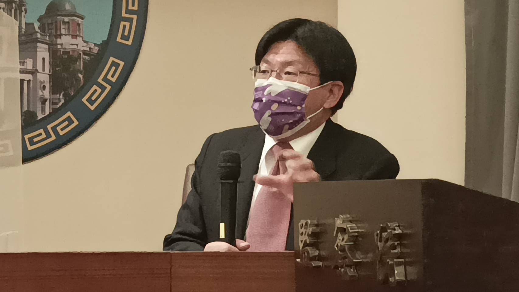 【胡文琦專欄】這件事 確應給監委高涌誠按讚 192 段宜康曲棍球案二次彈劾改稱補正程序 高涌誠盼判決不受理才能釋憲