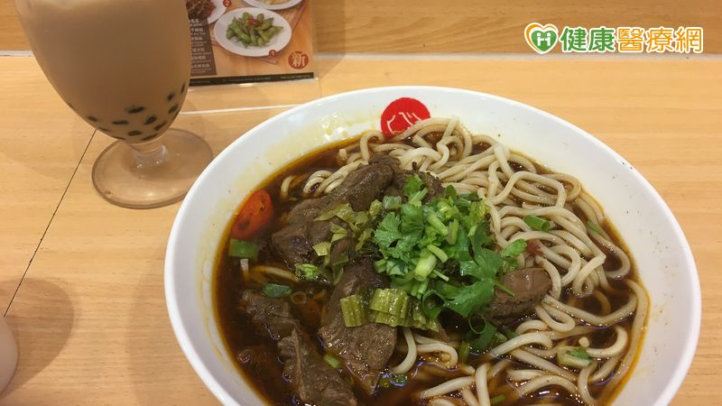 體檢發現血糖偏高?小心常見飲食陷阱 營養師5步驟有效控糖