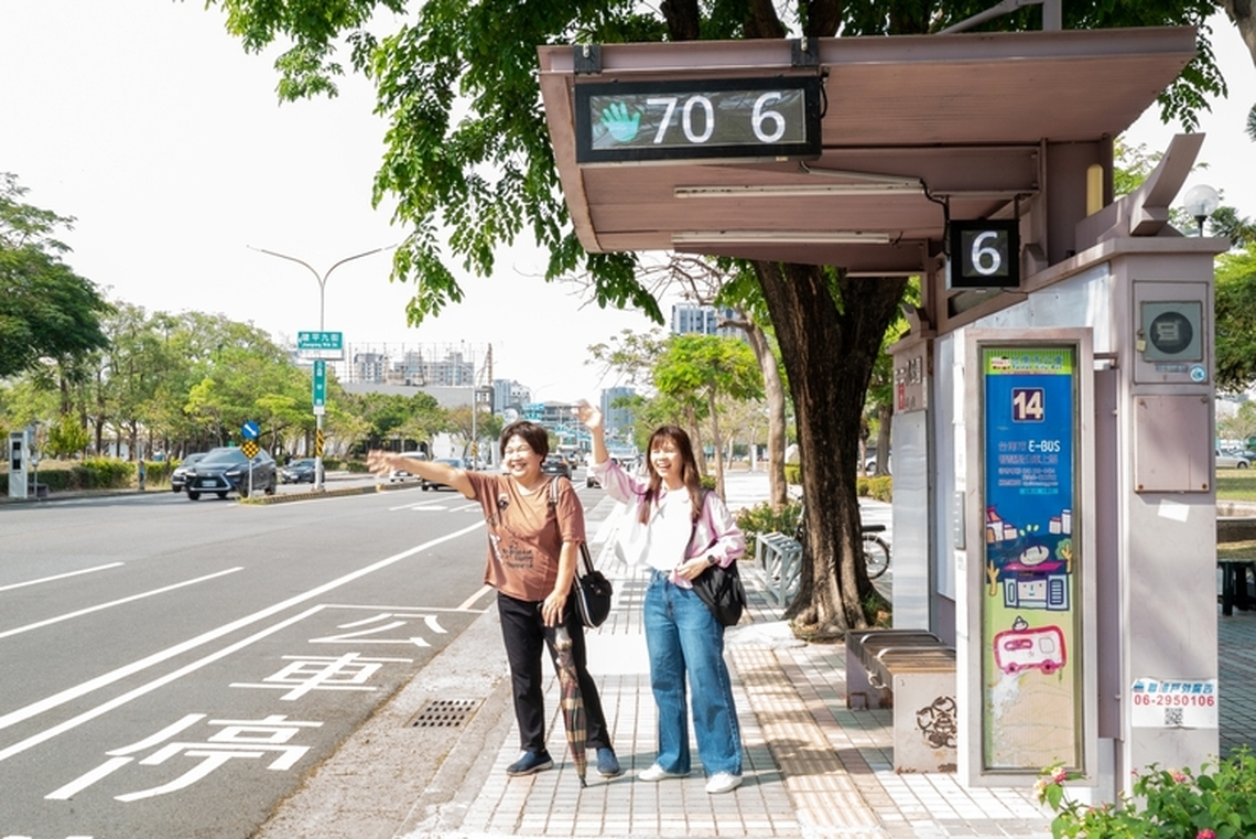 台南全國首創智慧等車服務每月逾3萬使用人次