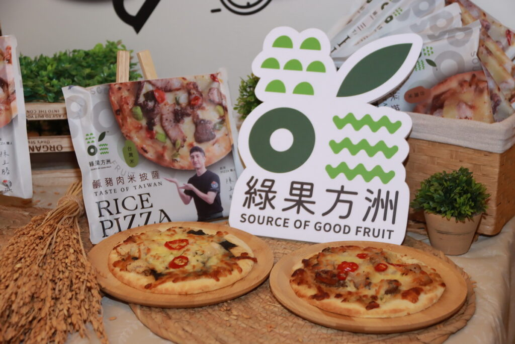 鹹豬肉及三杯雞2種口味「米PIZZA」自8月起於全臺全聯福利中心銷售
