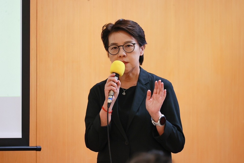 遭民眾黨中評會停權3年 黃珊珊:尊重並全力完成查帳 204 遭民眾黨中評會停權3年 黃珊珊:尊重並全力完成查帳 203