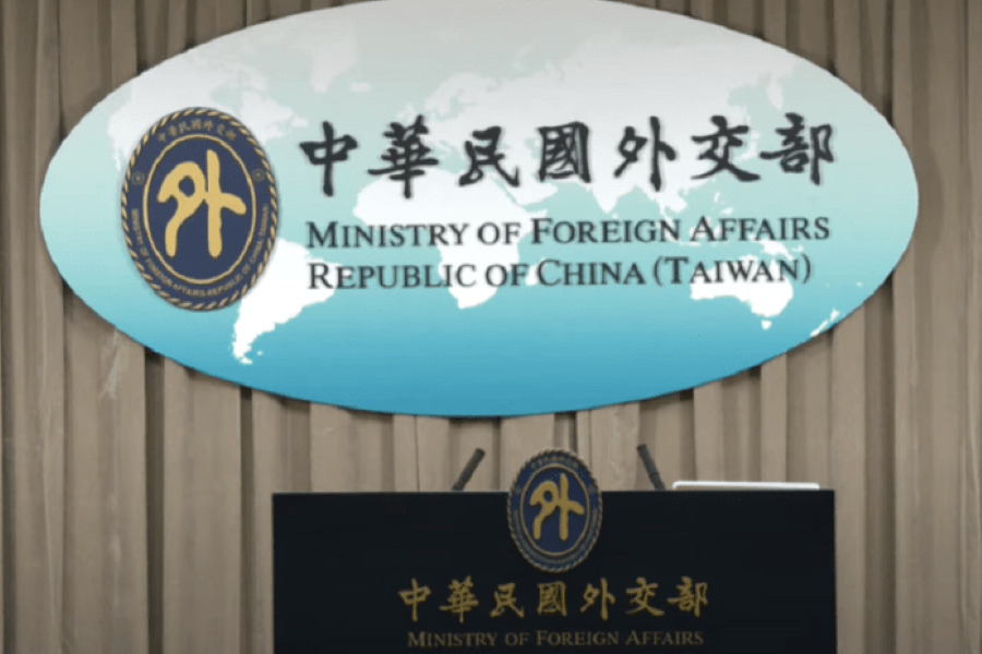 【胡文琦專欄】外交部、經濟部「一對寶」? 200 【胡文琦專欄】外交部、經濟部「一對寶」? 199