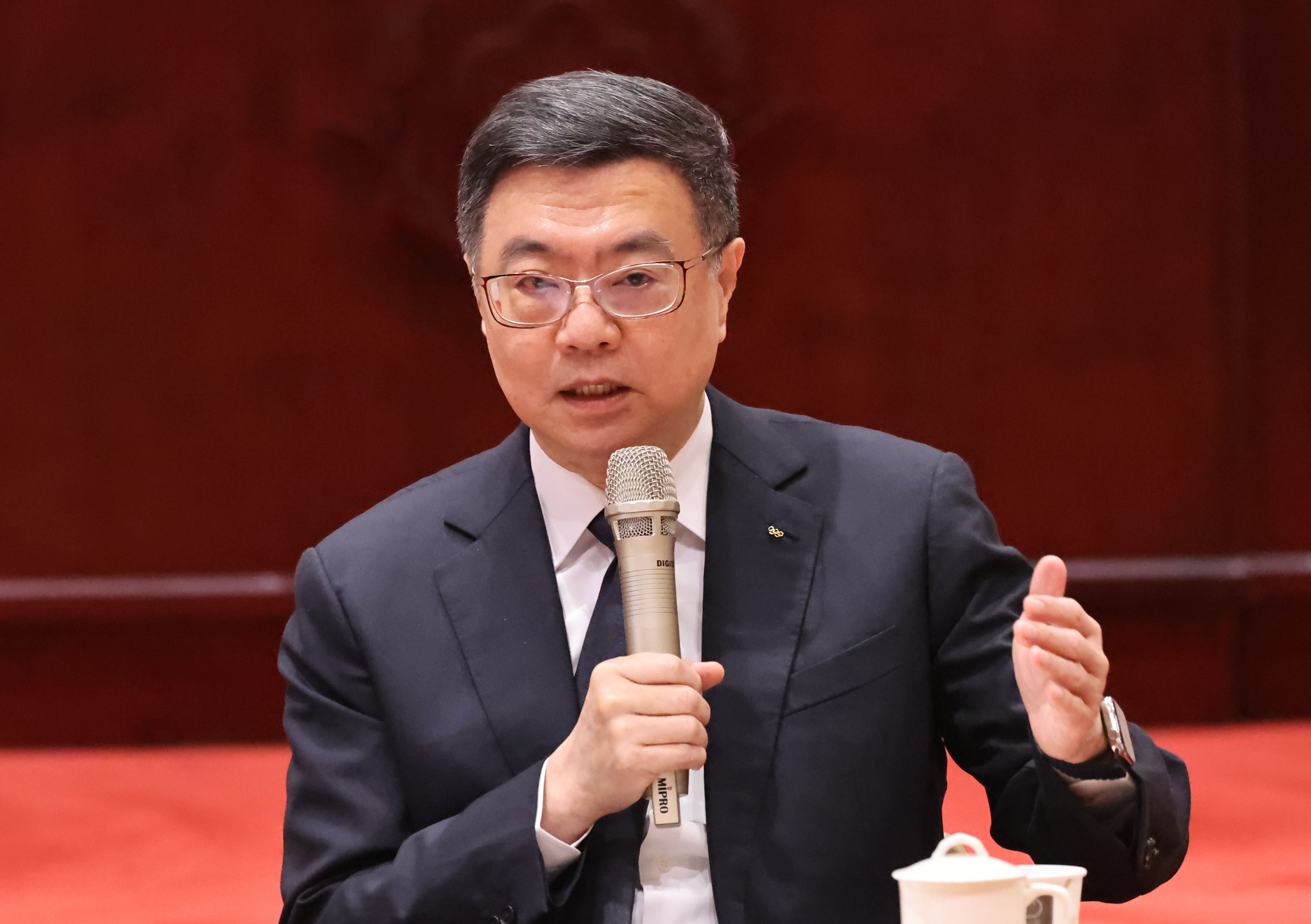 行政院會22日通過114年度中央政府總預算案。圖為行政院長卓榮泰/資料照片