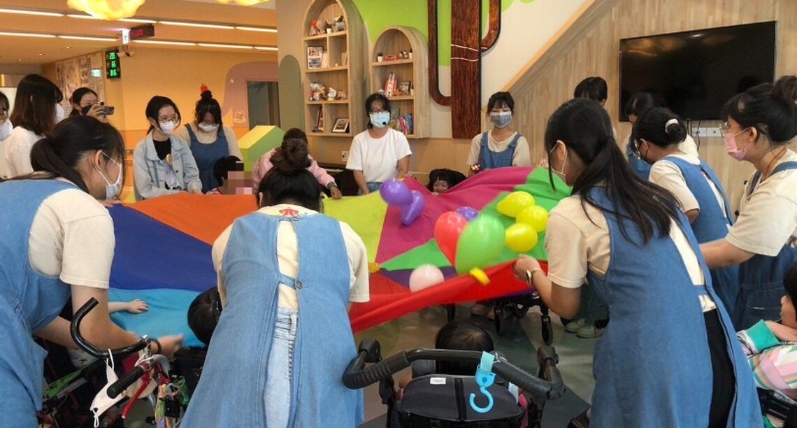 民生醫院飛象家園攜手竹西育兒資源中心創新 五感藝術體驗活動開啟安置孩童全新感官之旅
