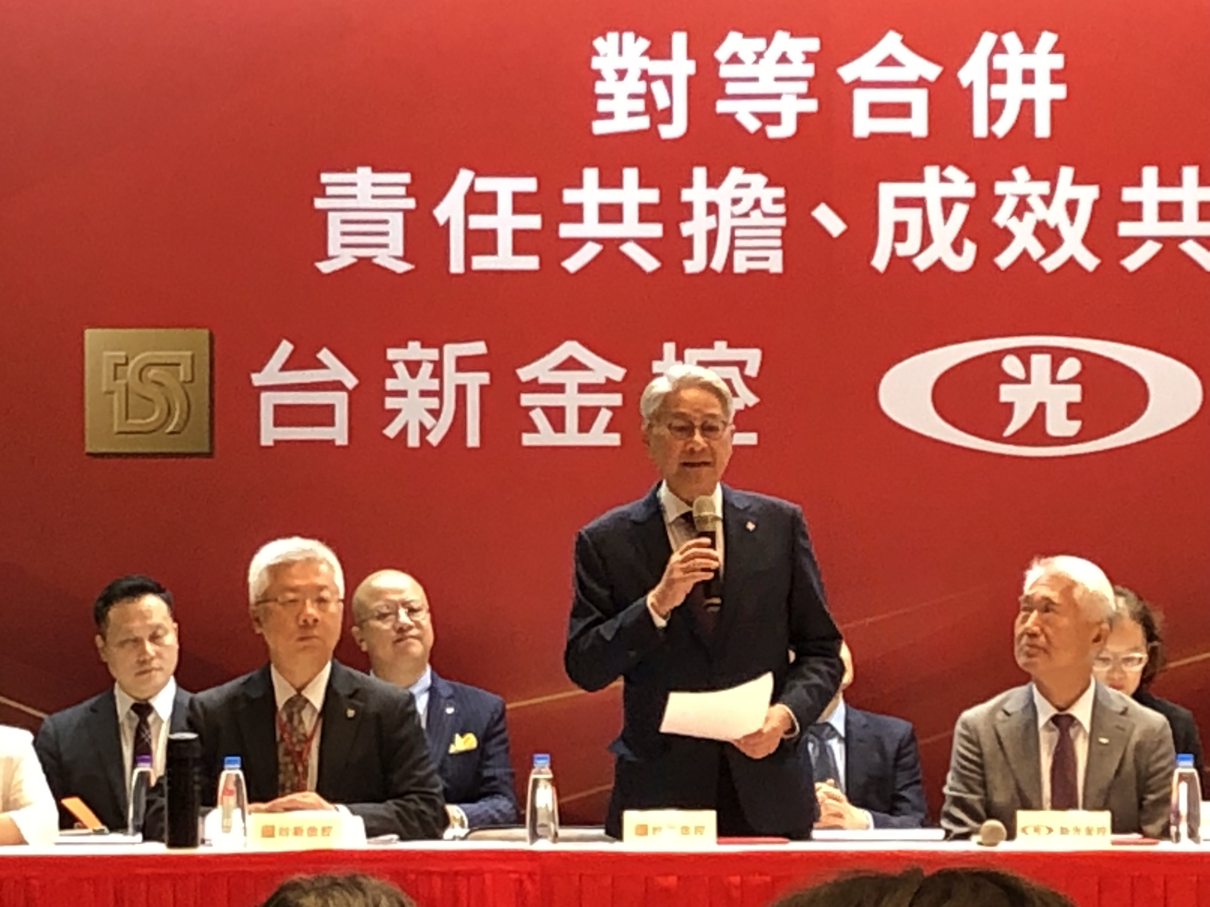 吳東亮首談中信金搶親！坦言曾努力說服不要這樣　遺憾沒法達成