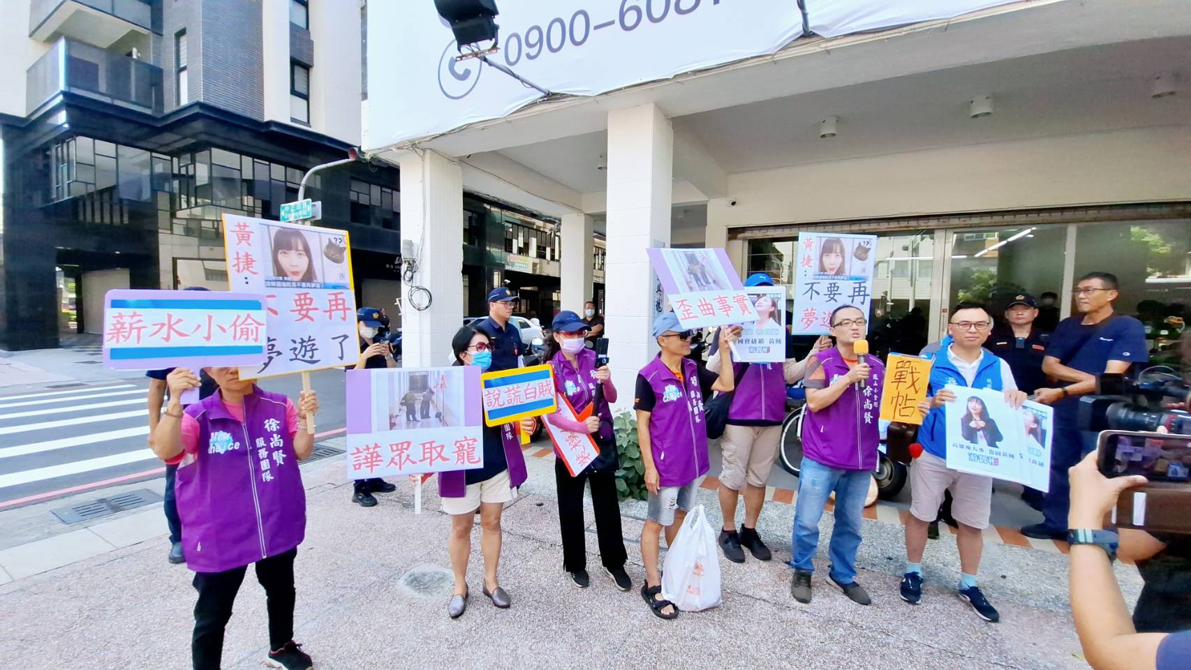 高雄立委第六選區罷捷行動升溫,罷免黃捷連署破千 高雄立委第六選區罷捷行動升溫,罷免黃捷連署破千