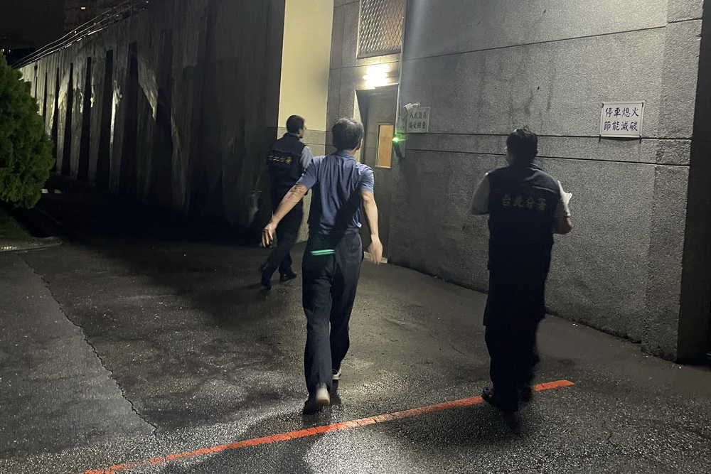 貨物申報不實走私遭罰拒繳罰鍰 董座遭管收 264 貨物申報不實走私遭罰拒繳罰鍰 董座遭管收 263