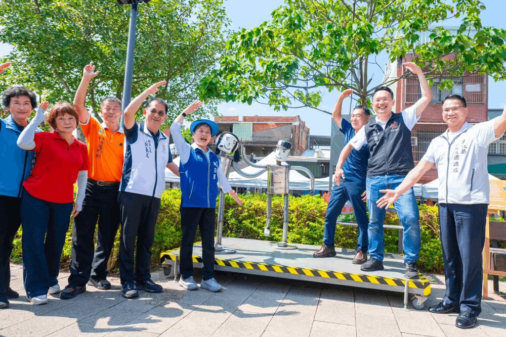 鐵道藝術節成桃園富岡驕傲 蘇俊賓手繪美食地圖挺店家 250 照片來源:蘇俊賓臉書