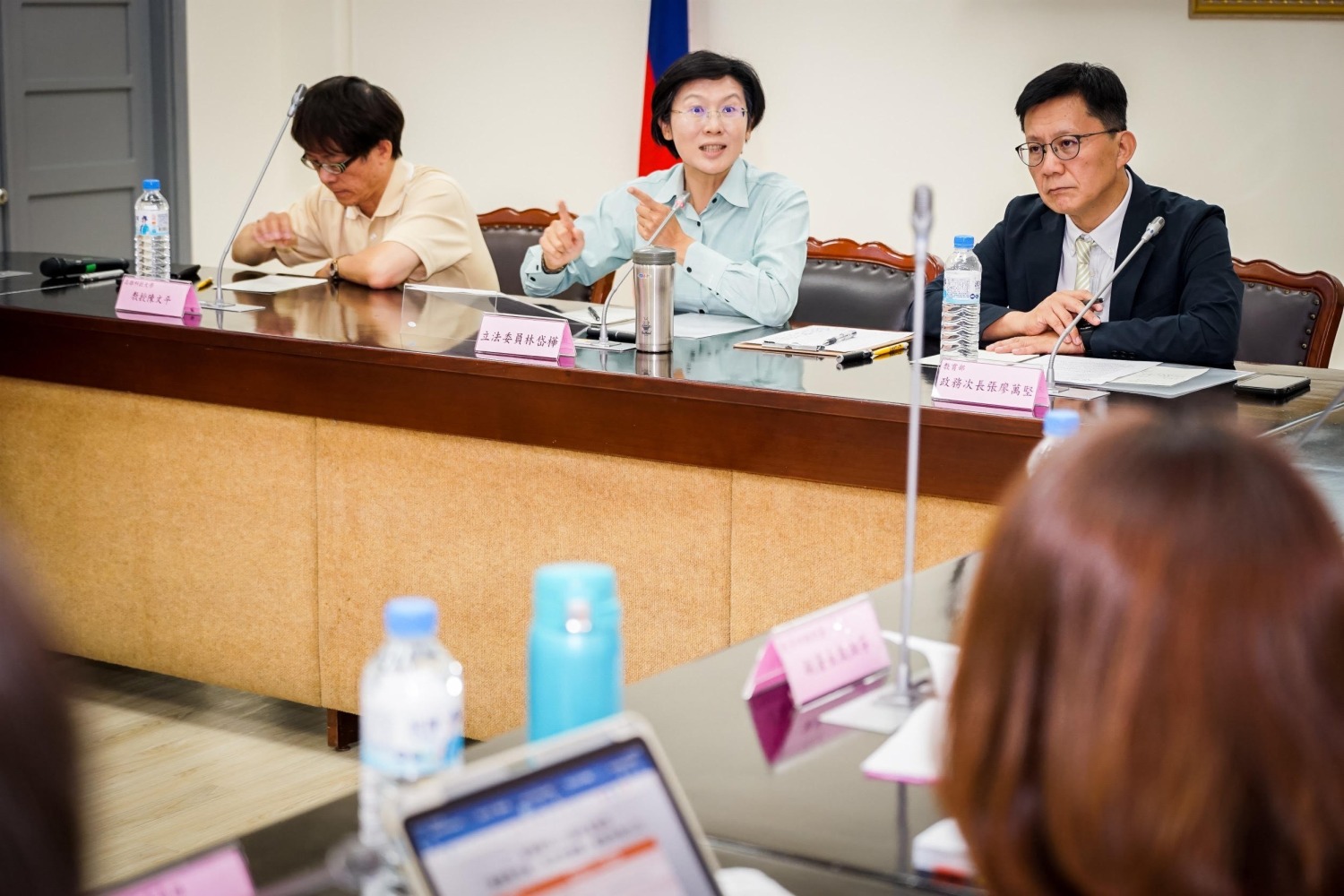 林岱樺強調,為因應全國性「新興科技教育相關」計畫,將優先由高雄市各級學校協助推動。(圖/林岱樺國會辦公室)