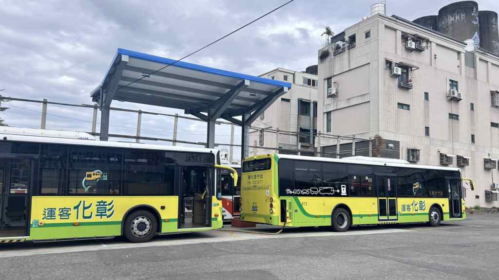▲交通部公路局臺中區監理所將於9月7日上午9點在彰化監理站舉辦「薪之所向 職等你來」大客車駕駛擴大徵才活動。(記者林明佑翻攝)