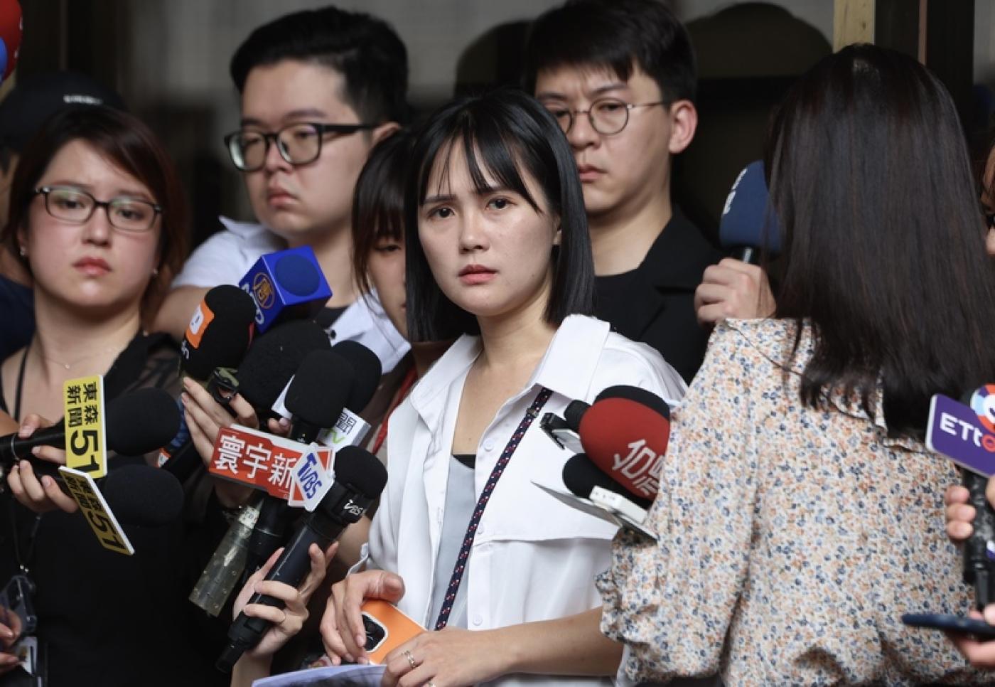 傳專案小組查出木可匯了400多萬給柯文哲私人戶頭,吳怡萱表示有心人士在記者會前刻意帶風向。中央社資料照片