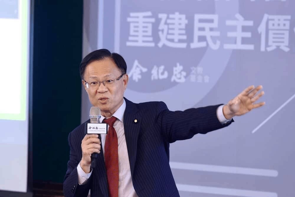 鄭文燦獲交保 羅智強轟沒抓洩密元凶、張啓楷盼檢調辦真的 242 照片來源:張啓楷國會辦公室