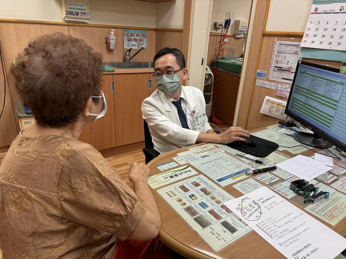 貧血暈倒竟是大腸癌出血 微創手術助婦人康復