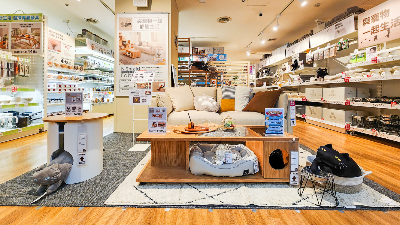 ▲宜得利全台首座「寵物生活展間」創造全方位的居家想像，也讓毛孩能擁有舒適的生活空間。（圖/記者黃淑貞攝）
