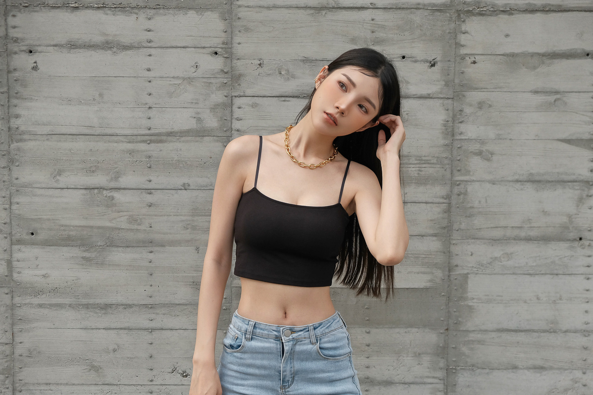 ▲EASY SHOP[Banana Pie] BRA TOP爆乳涼感背心系列99購物節任選2件69折。（圖/EASY SHOP提供）