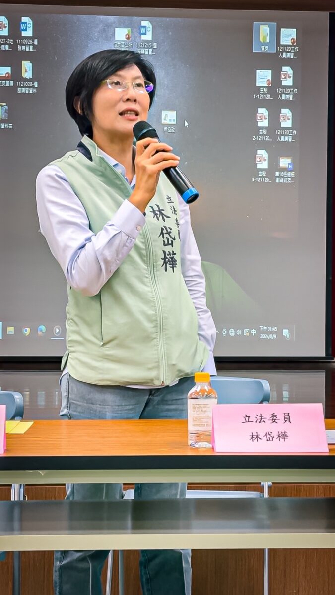 立委林岱樺檢討凱米風災仁武大淹水 居民怨聲連連、砲聲隆隆