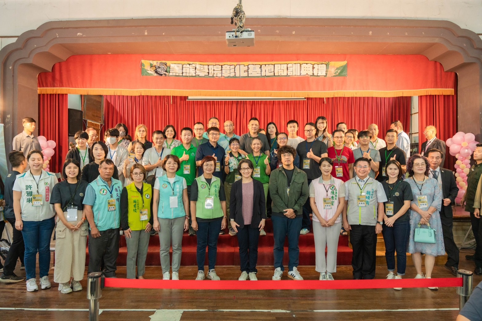 ▲黑熊學院彰化基地在二林國小開訓，副總統蕭美琴出席開訓典禮，課程內容包含認知戰、自我保護以及緊急的醫療處置。（記者張溎壕攝）