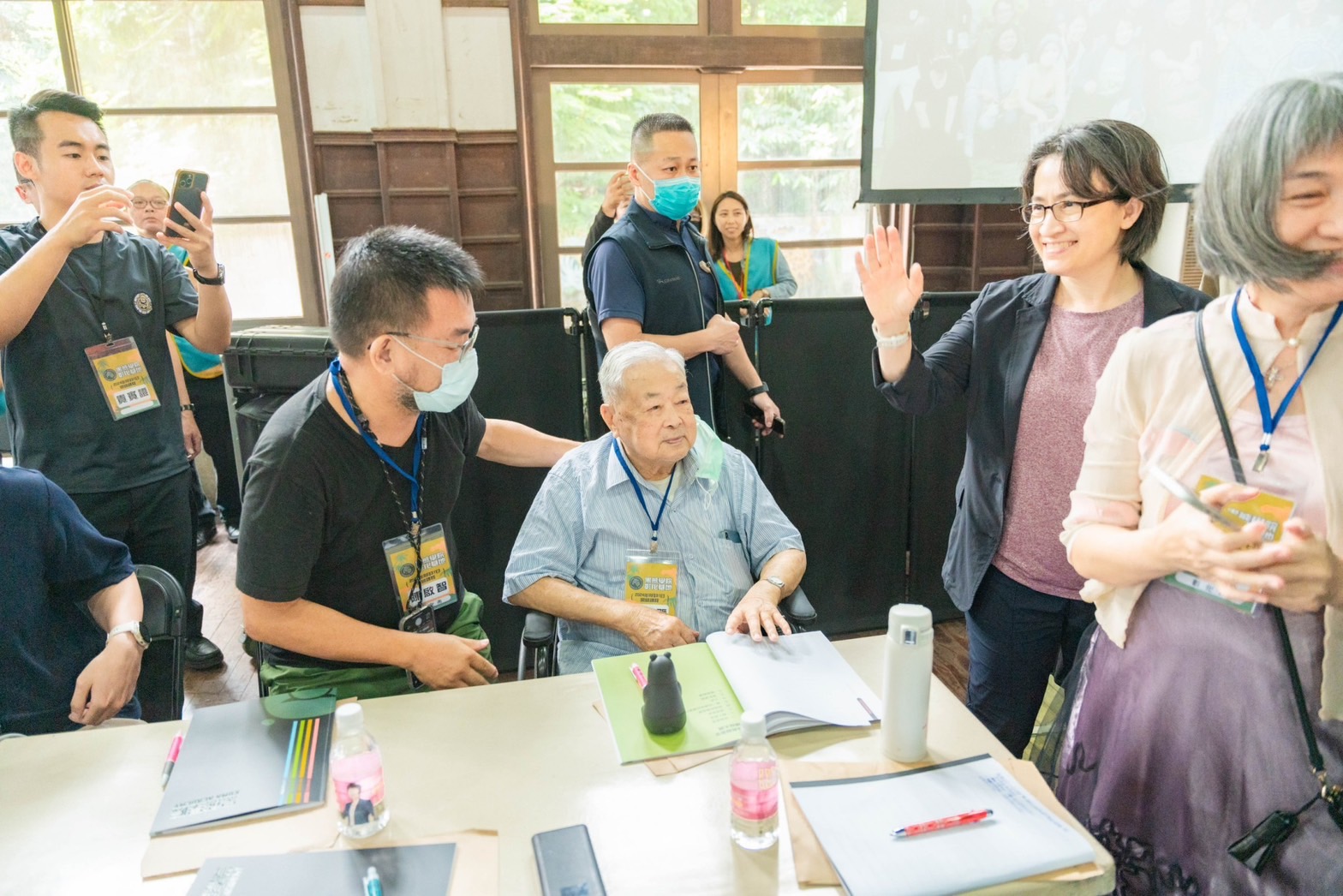 ▲黑熊學院彰化基地在二林國小開訓，副總統蕭美琴出席開訓典禮，課程內容包含認知戰、自我保護以及緊急的醫療處置。（記者張溎壕攝）