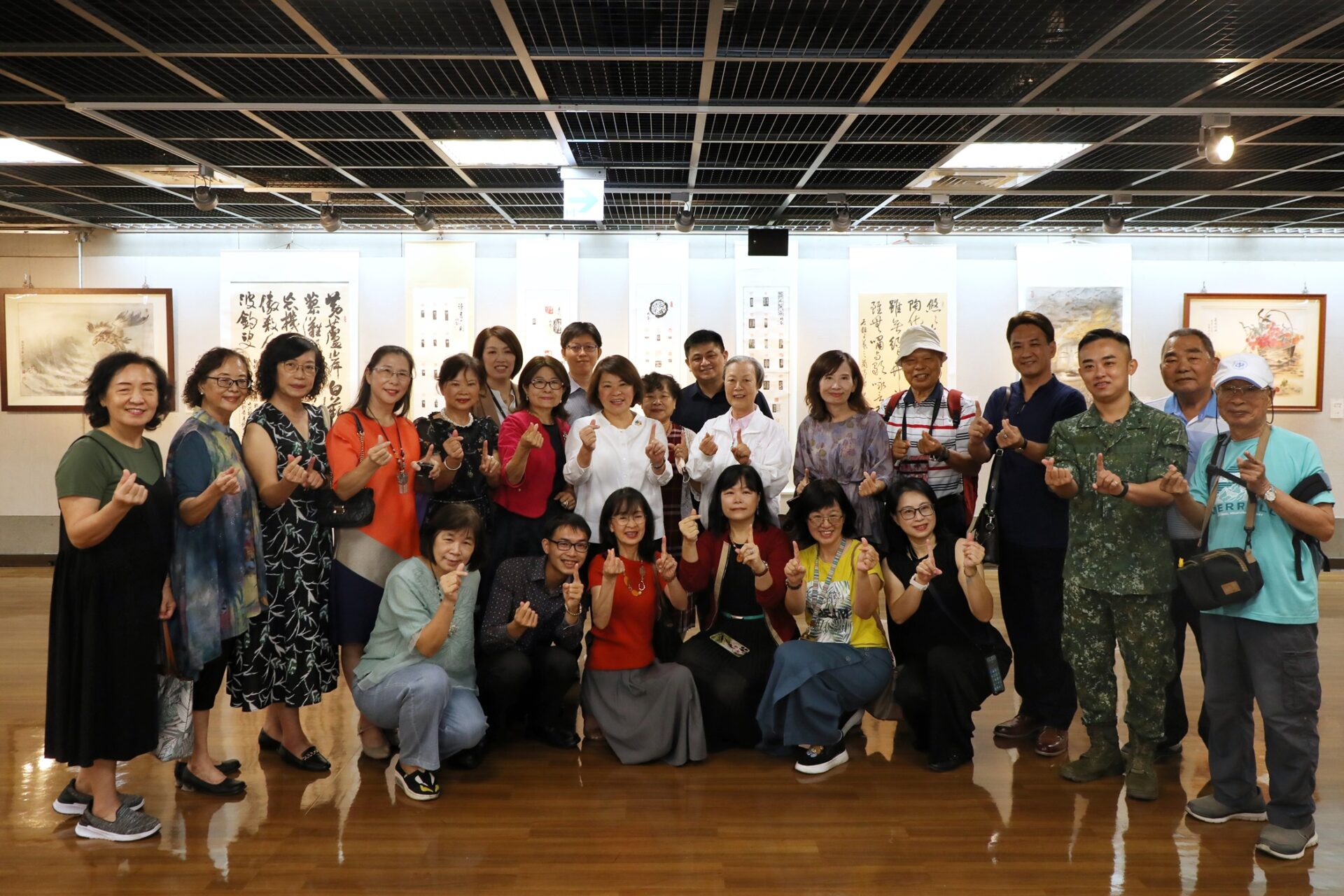 嘉義市青溪新文藝學會40週年會員聯展 黃敏惠市長盼在地藝文力量帶來生活質感提升