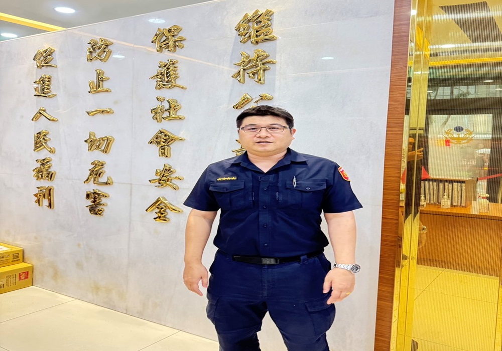 警銀智阻老梗詐騙 新店警籲「一聽二掛三查證」 204 248240831a10