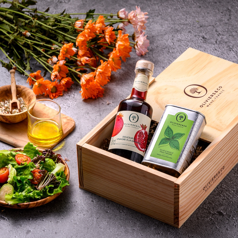 ▲馨香油醋禮盒-羅勒橄欖油＆石榴醋$2690。（圖/O&CO風味橄欖油提供）