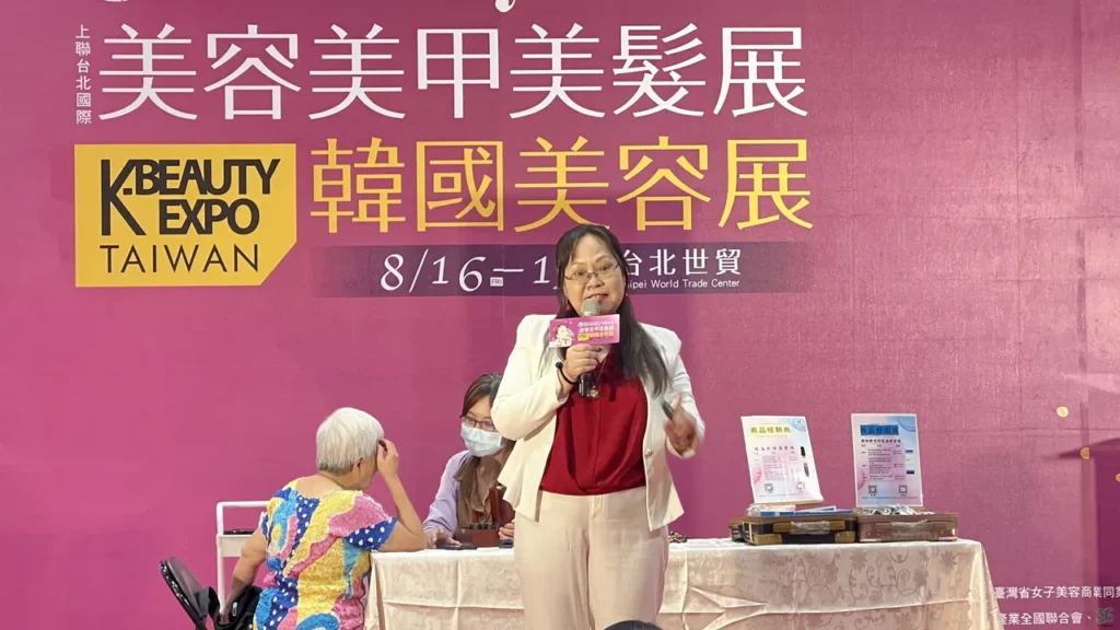林殷羽老師始終堅持"幫自己圓夢也幫助別人圓夢"