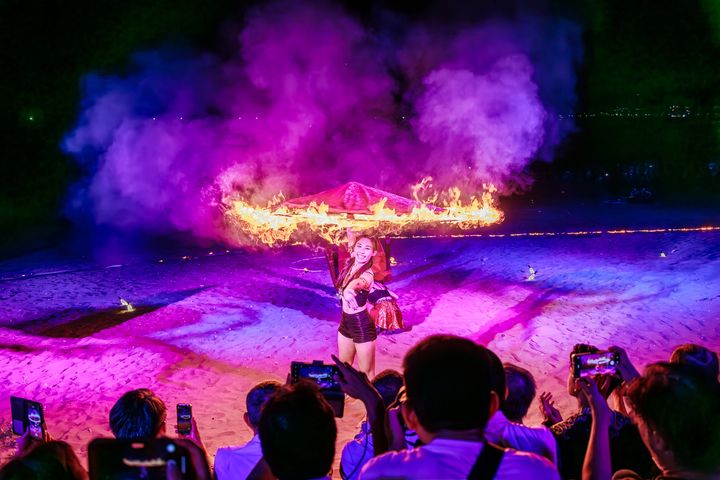 今天壓軸登場！「2024北海潮與火」火舞表演 烈焰熱潮嗨翻北海岸