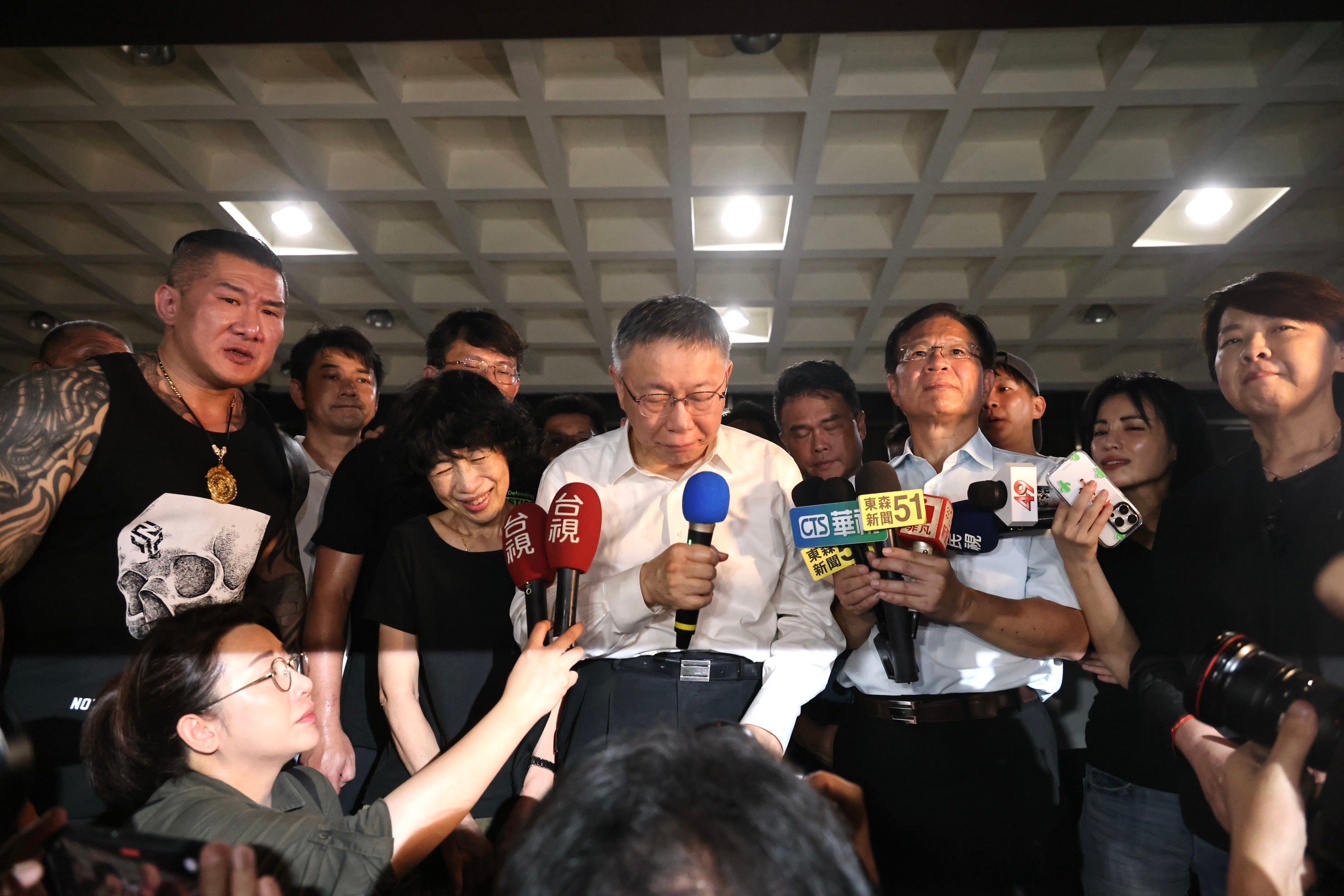 柯文哲與陳佩琪凌晨離開北院後,赴黃珊珊家沙盤推演。林啟弘攝