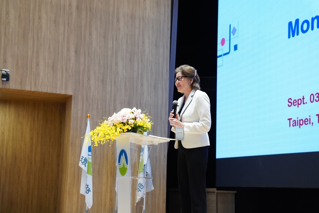 美國環保署助理署長Jane Nishida致詞（圖：環境部監資司）