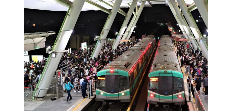 「火星人 布魯諾」演唱會期間 高雄捷運備有加班車疏運