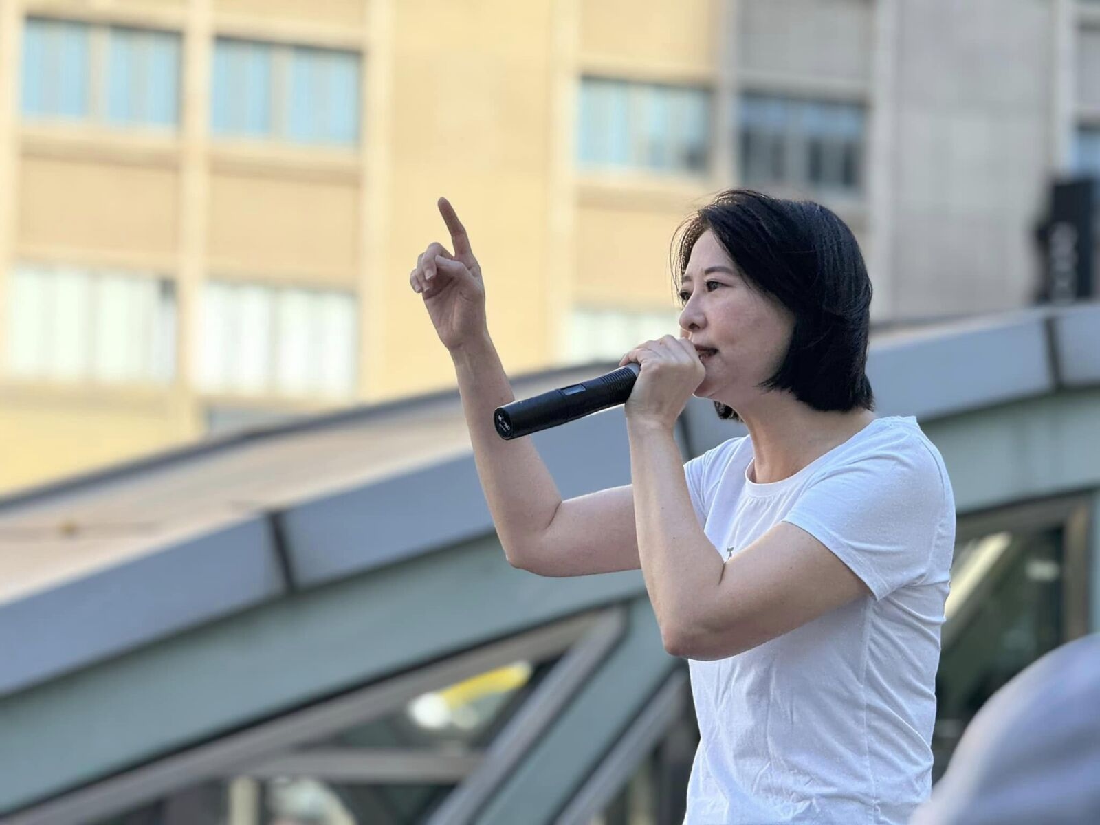 民進黨圖文替北檢發聲惹議急下架 王鴻薇批:干預司法鐵證 222 民進黨圖文替北檢發聲惹議急下架 王鴻薇批:干預司法鐵證 221