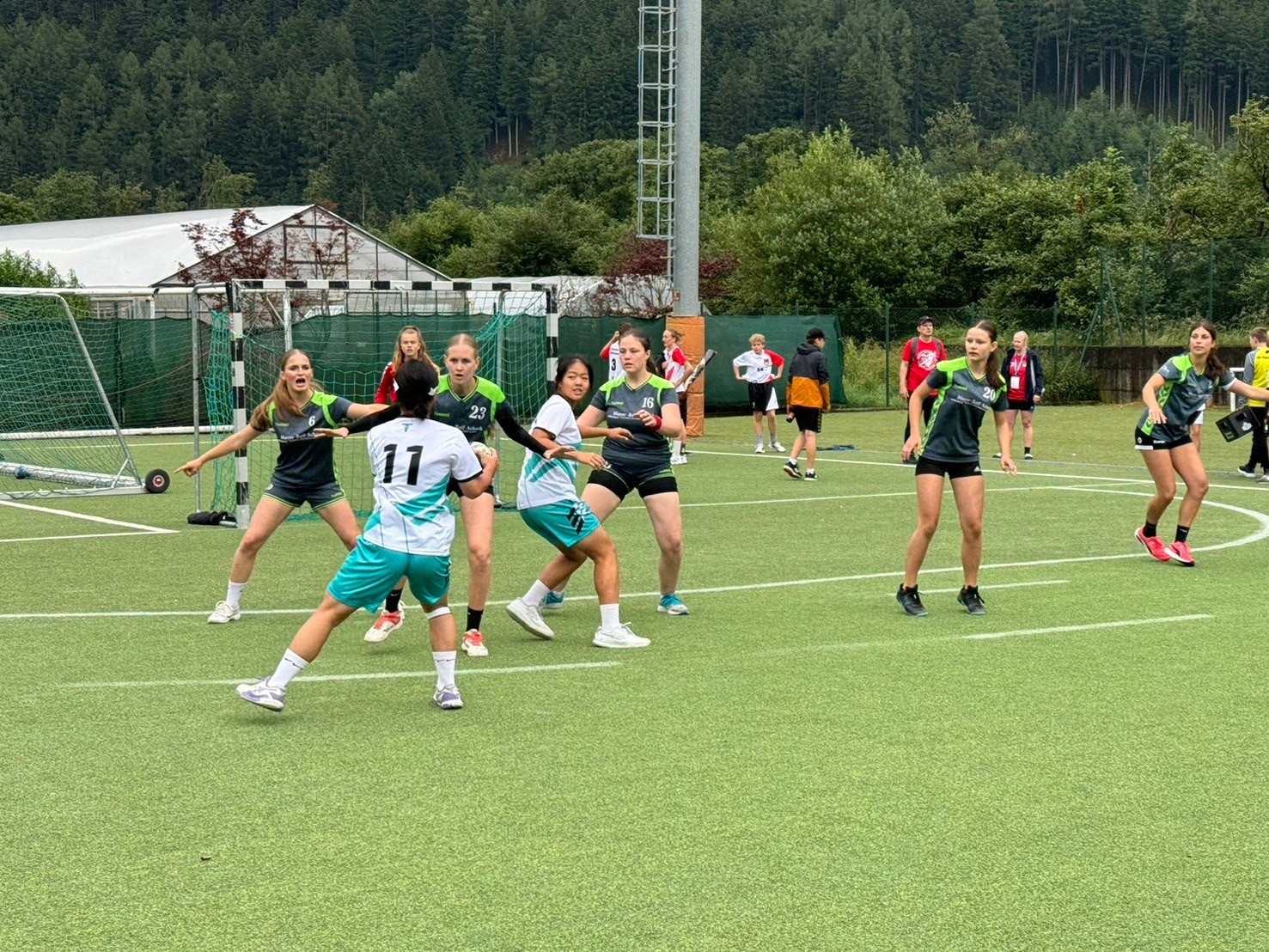 《手球》新北手球女傑報雙喜 新莊、漳和國中勇奪國際分齡賽冠軍