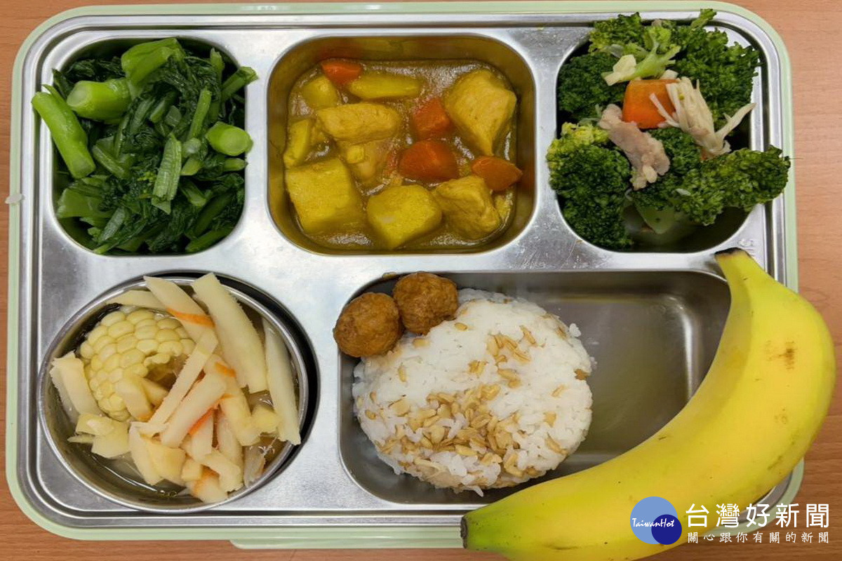 推動食農教育,桃市校園午餐導入在地綠竹筍。