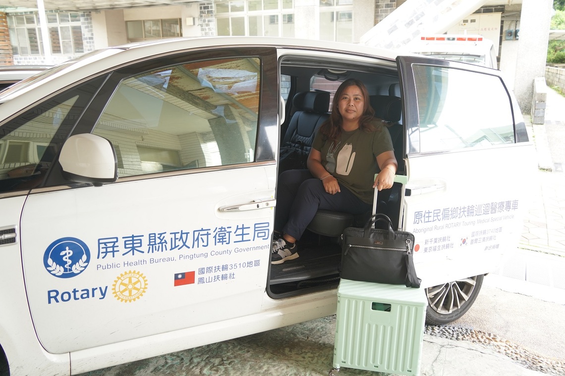 屏東縣推動遠距醫療照護 偏鄉醫療零距離  「一卡皮箱」打造有溫度的行動守護