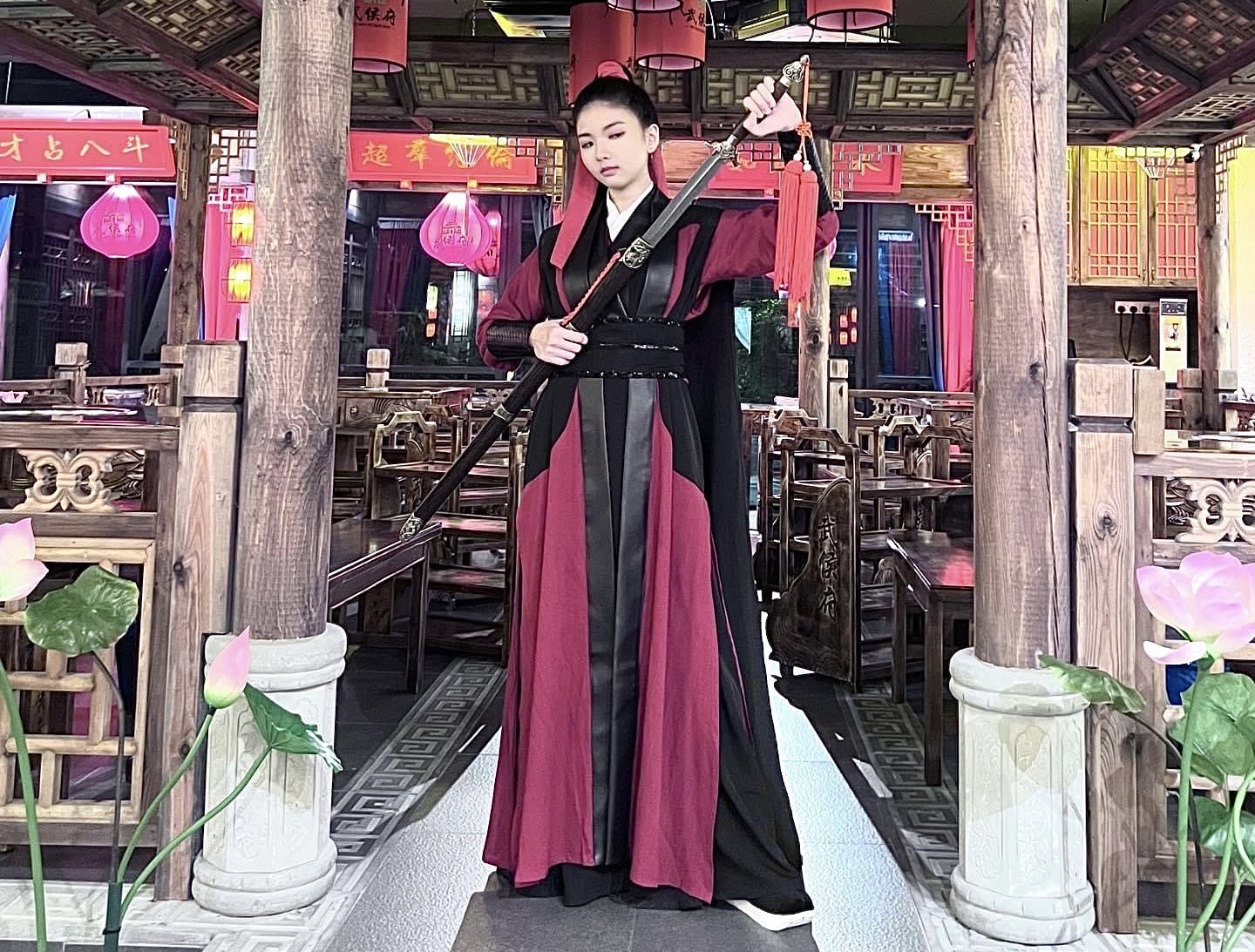 「關麗葒」追夢的路上也曾遭家人反對,但她堅持表演與追夢的精神讓她在戲劇和廣告圈逐漸打開知名度。(圖/關麗葒提供)