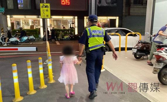 虎尾警化身守護天使 助迷途女童尋回家人