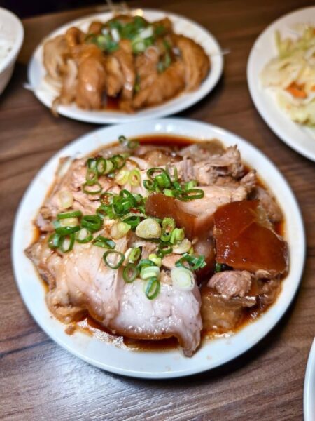 豬腳蹄膀。圖/周含鍾攝