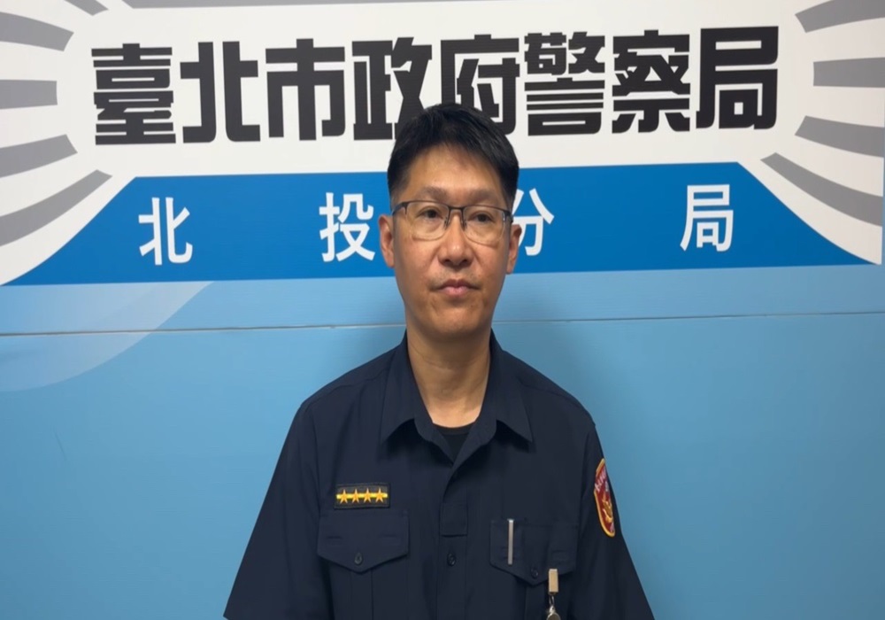 高中生搭公車險遇襲 怪阿伯持械追逐後逃逸 228 248240909a04