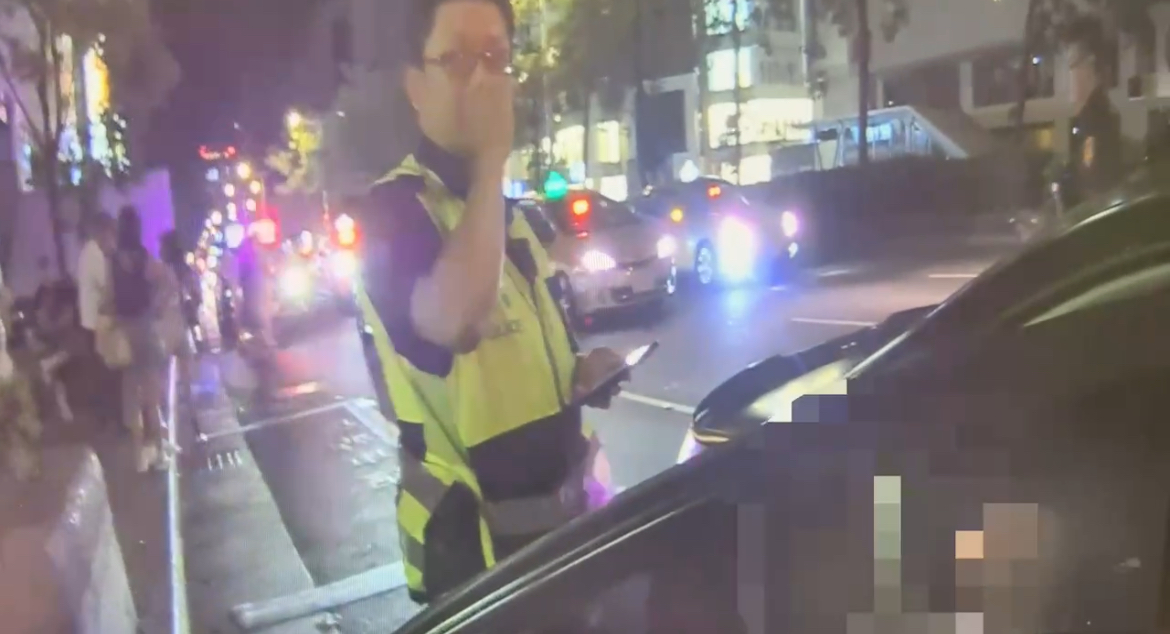 大安警於巡邏途中查獲AB車。(記者徐煜勝翻攝)