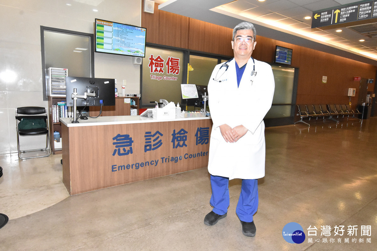 李旭雲主任表示,員基在重大疾病、院前心跳停止、急性心肌梗塞有許多亮眼表現,也有葉克膜團隊待命,與彰基總院後送機制暢通無礙。