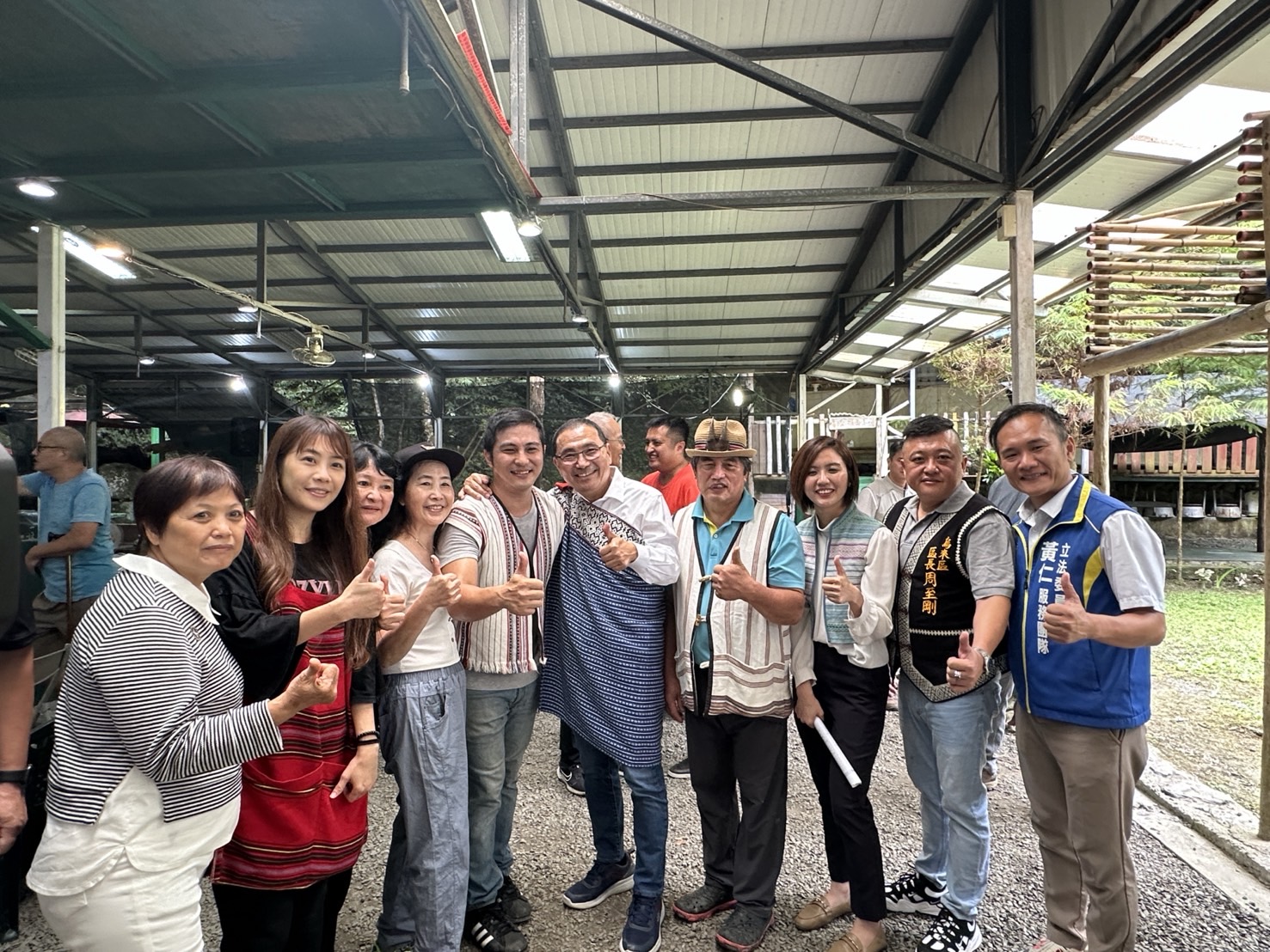 新北市長侯友宜落實對原民政策的支持不遺餘力，獲得部落族人高度的認同與支持。(圖／黃仁國會辦公室)