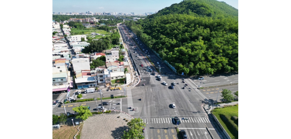 左營區翠華路拓寬工程 開放南下段四車道紓解車流