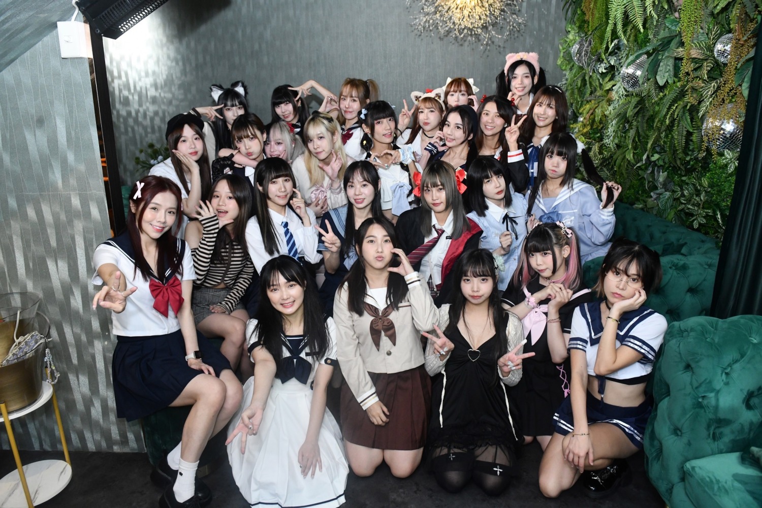 「TTR女神特賣會」集結啦啦隊女神、知名網紅、寫真女星、歌手、演員、YouTuber、Coser的活動。 (圖/TTR女神特賣會提供)