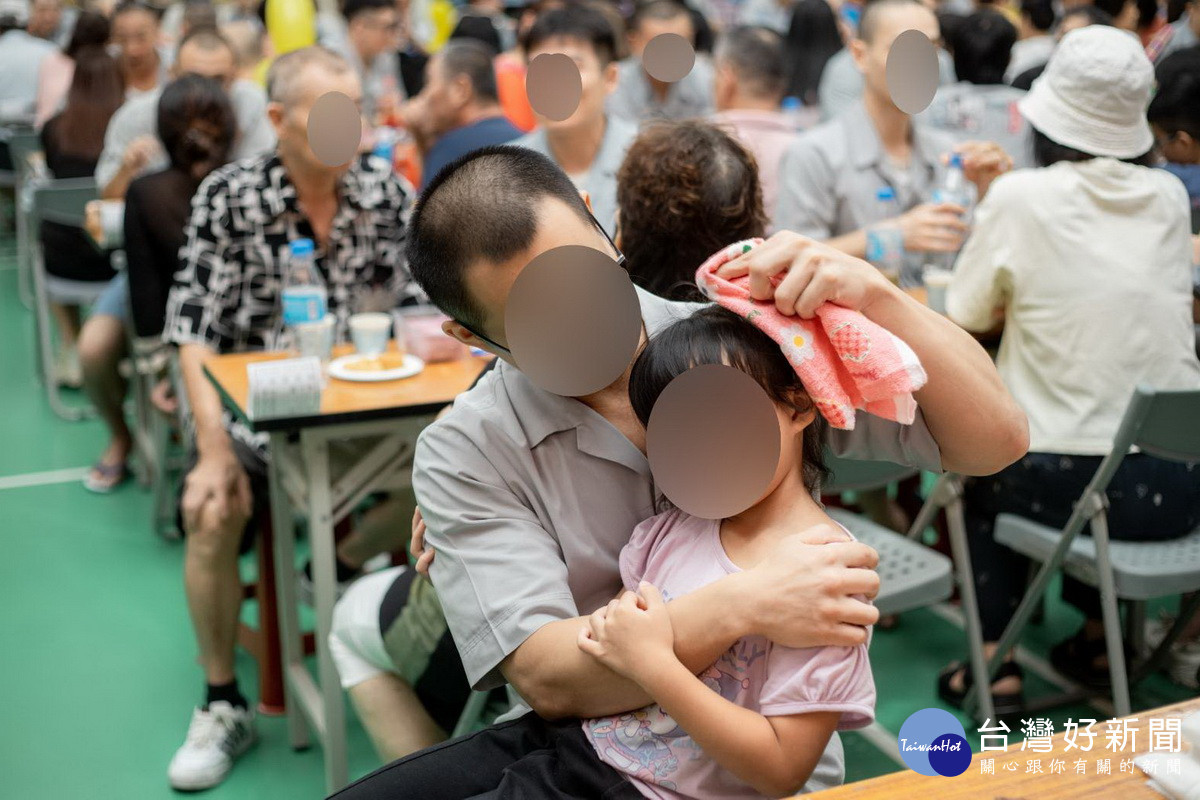 北監舉辦「113年度中秋節面對面懇親」活動，收容人與家人相聚享天倫。<br /><br /> 