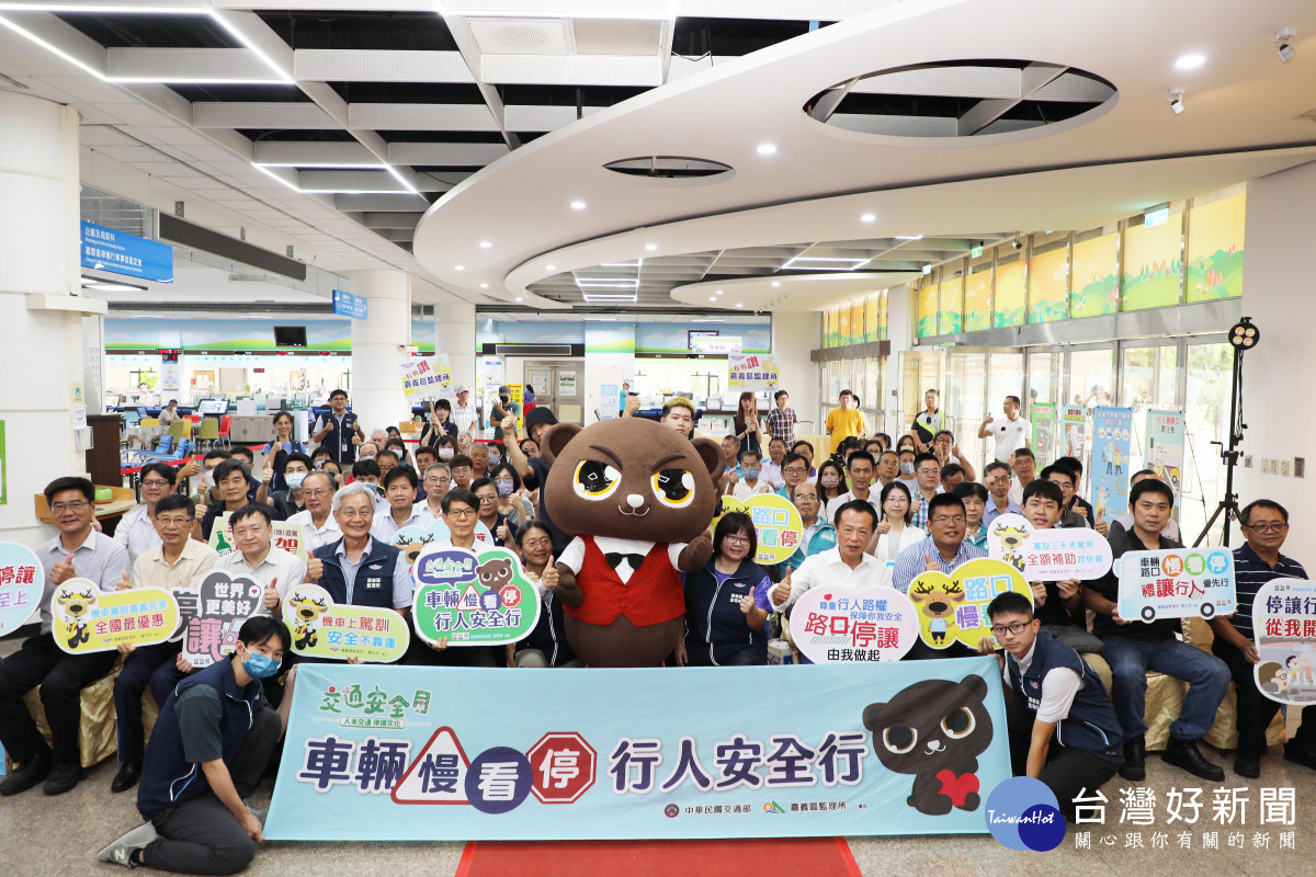 嘉義縣政府全國首創與中央、駕訓班三方合作，補助700名機車駕訓免學費名額／嘉義縣府提供