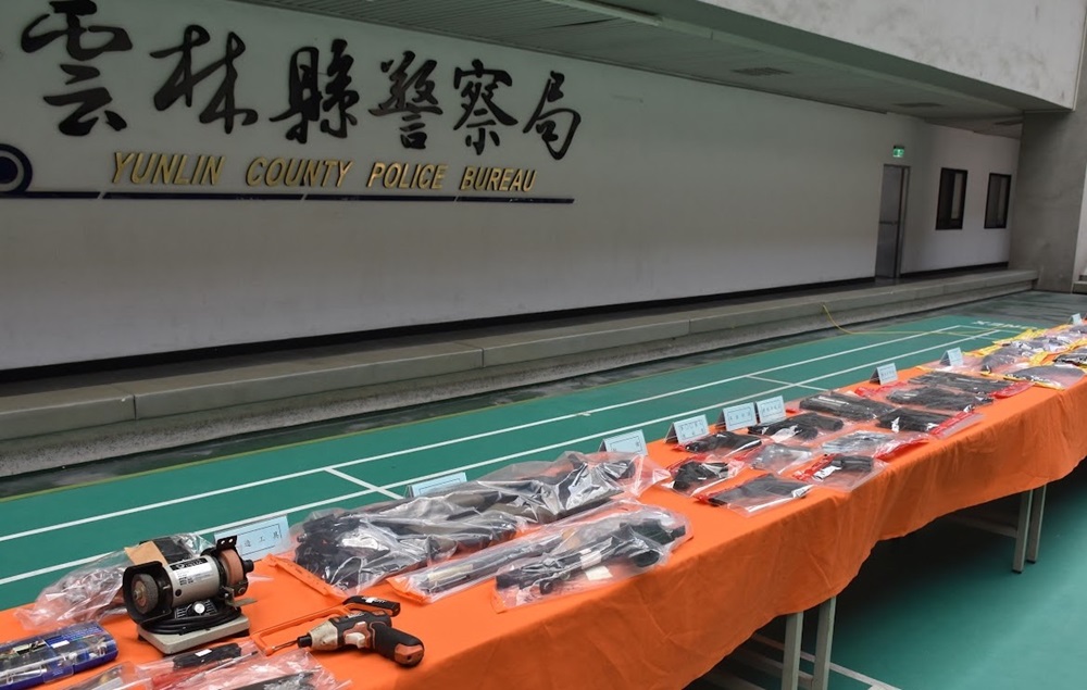雲林破改造兵工場 張麗善讚李建民「用熱忱服務鄉親」 217 cnews204240912a02