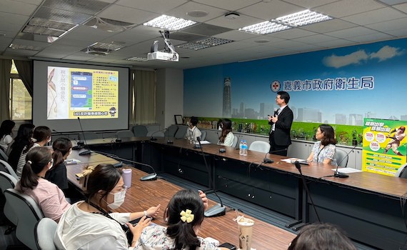 嘉檢配合行政院向詐團宣戰 赴機關宣講廉能與反詐
