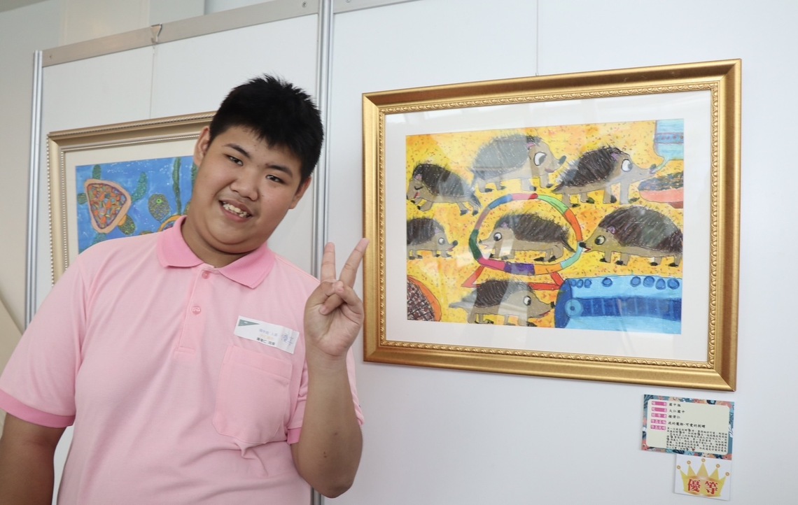 可愛的刺蝟|大仁國中鍾偉仁畫自家寵物得大獎／漾新聞