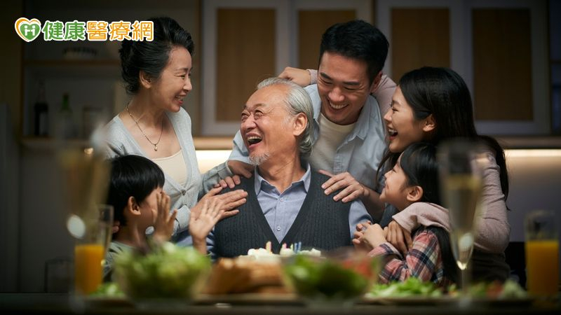 中秋團聚流感風險升高! 醫:長者接種免疫加強型疫苗以防重症
