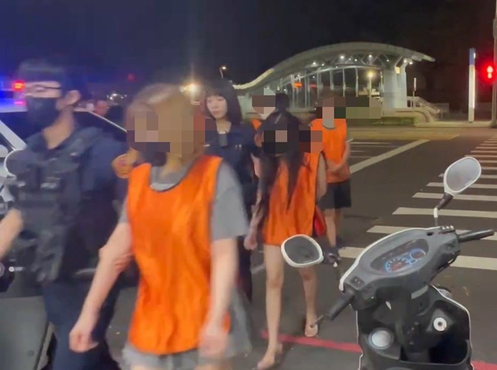 大樓暗藏春色警逮6人 2越女逾期居留逾1年 222 cnews204240913a09
